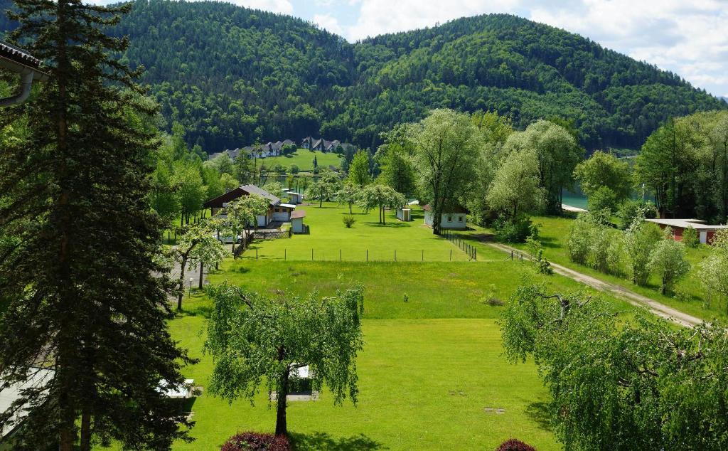 Hotel Greif Sankt Kanzian am Klopeiner See Екстериор снимка